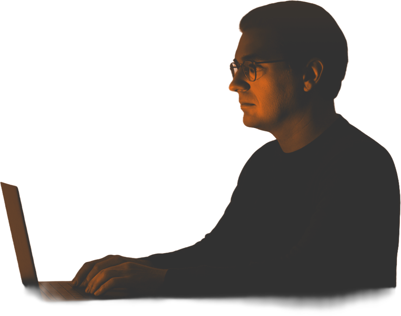 Gastón Porte at his laptop